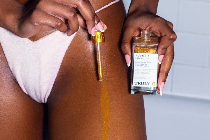 Body shimmer on sale