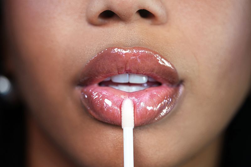 vitamin c deficiency cracked lips How to Heal Cracked Lip Corners Fast
