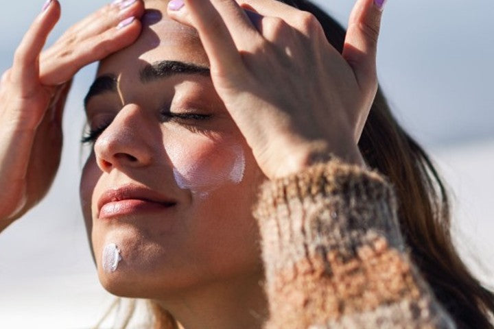 5 Ways to Stop Sunscreen Pilling
