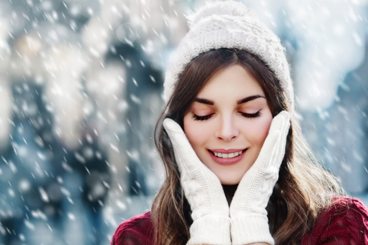 How Hyaluronic Acid Helps “Winter Skin”