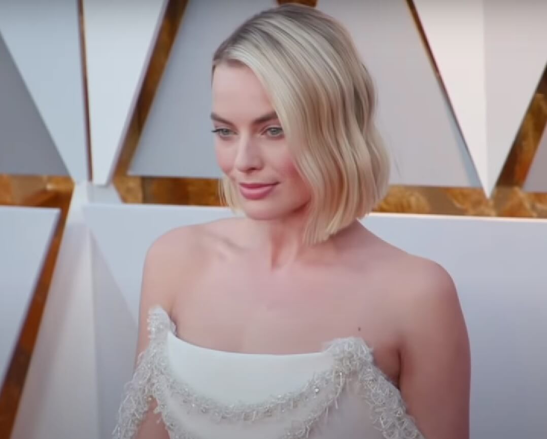 Margot Robbie Skincare Routine and Tips