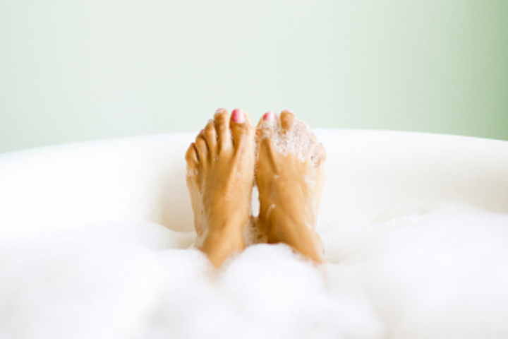 TLC For Your Tootsies: An at-Home Foot Spa Tutorial