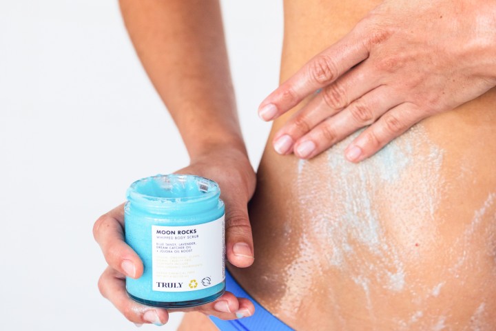 Why You Need To Know The Difference Between Chemical Vs. Physical Exfoliators