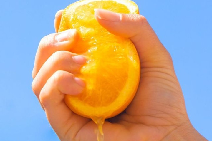 Can Vitamin C Irritate Skin? How to Avoid?
