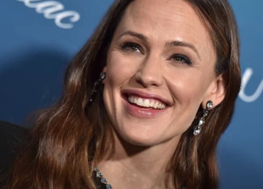 Jennifer Garner Skincare Routine