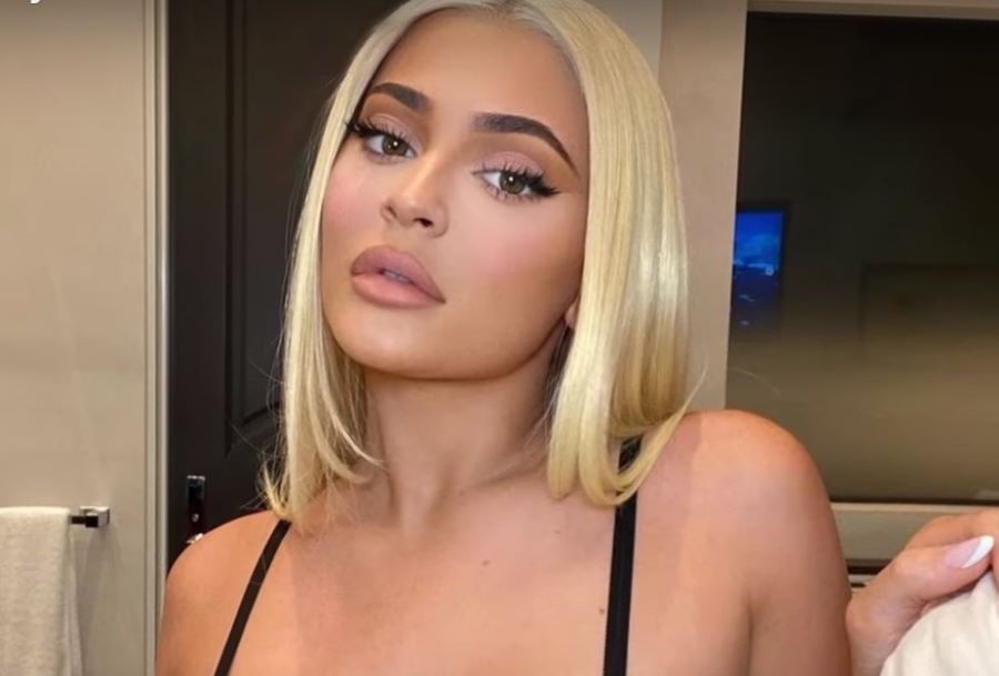 Kylie Jenner Skincare Routine and Tips