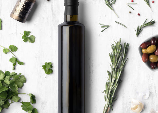 Baño de vinagre 101: ¿Por qué deberías sumergirte en espuma ácida?