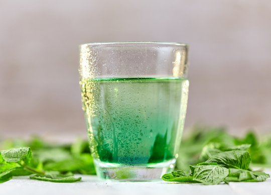 Is Chlorophyll Water the Secret to Smelling Good?
