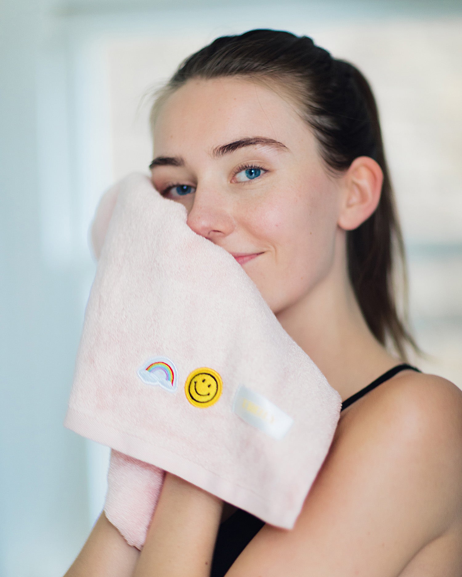 Pour le Visage Face Towel – Truly Beauty